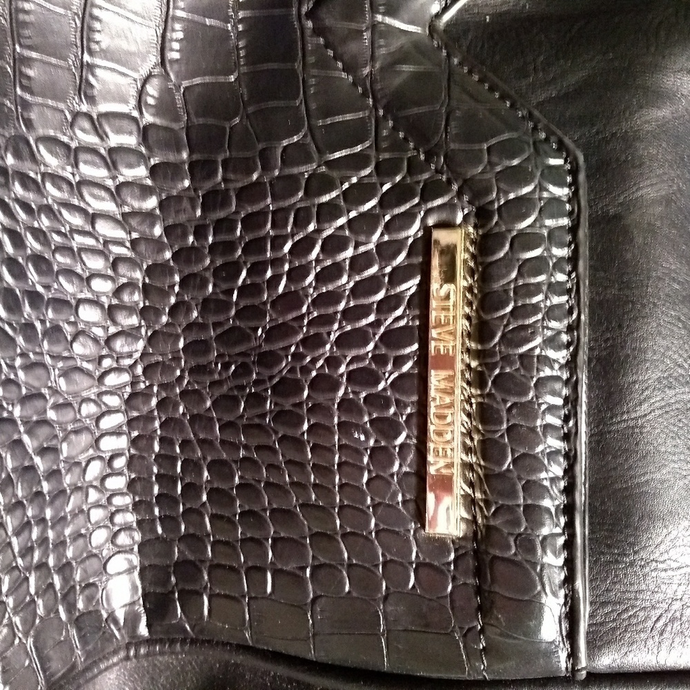 Handbag - Picture 2 of 5